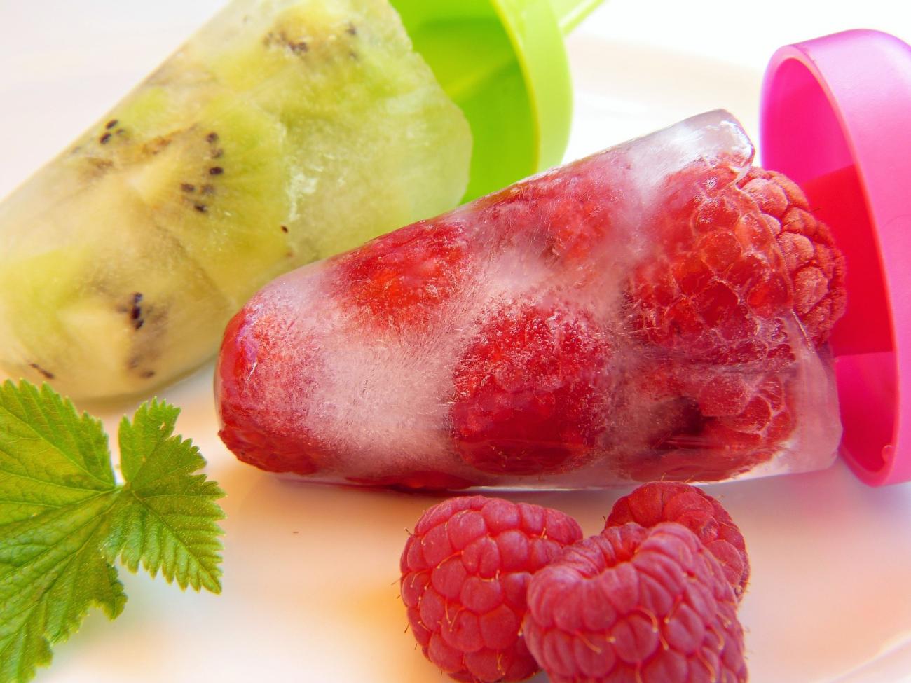 Frozen fruit popsicles